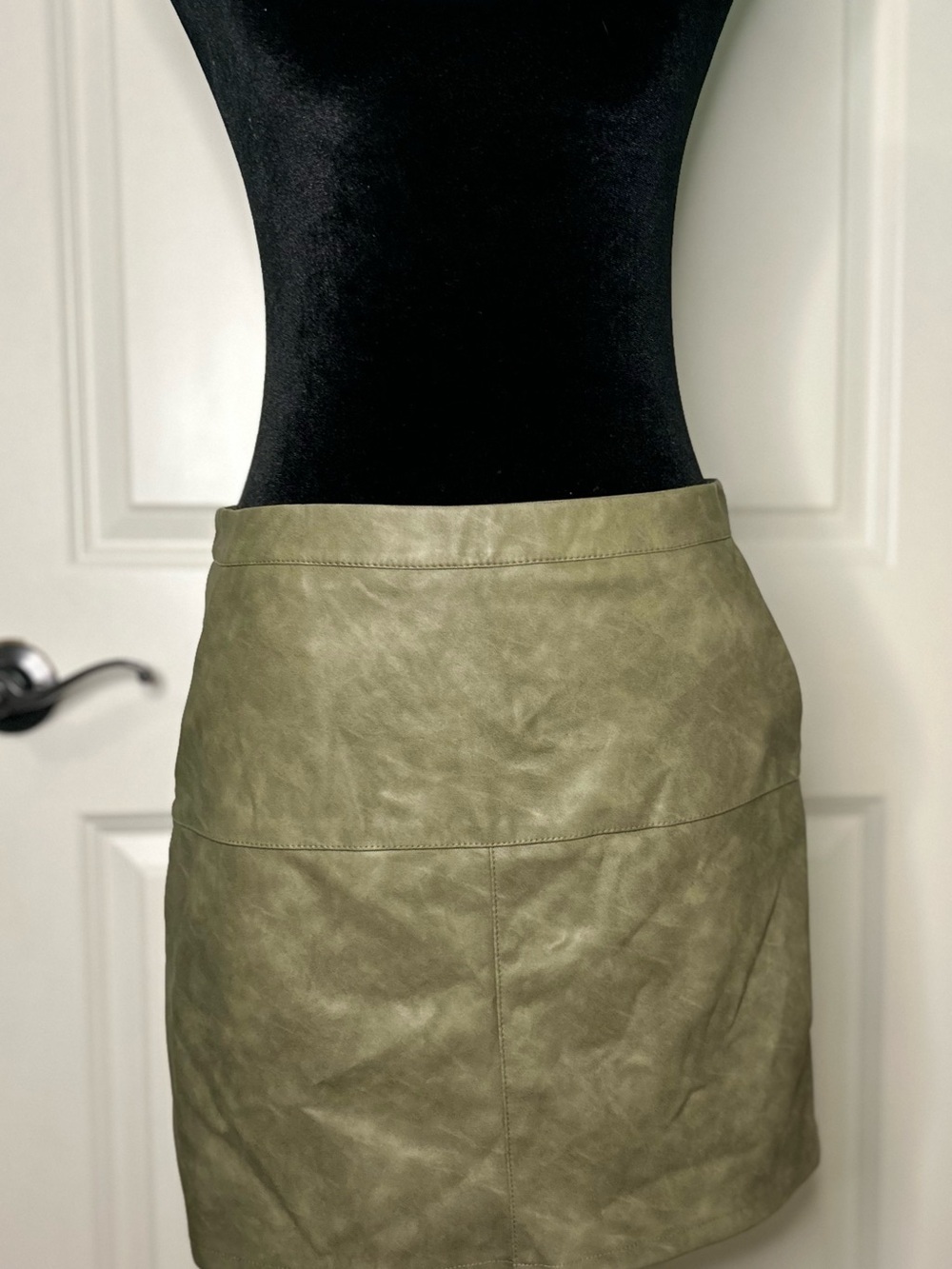 Shinestar Olive Green Vegan Leather Moto Mini Skirt Size L